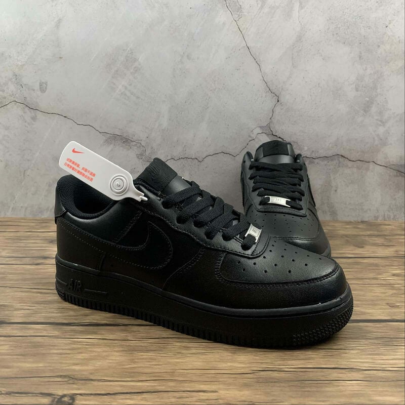 black air force 1 size 7 mens