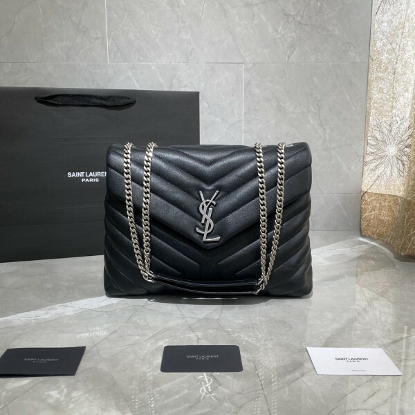 ysl all black envelope bolsa