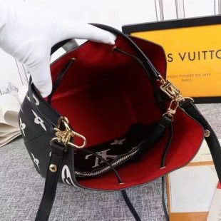 Louis Vuitton Bag LV Virgil Abloh CAPUCINES Bag M55011