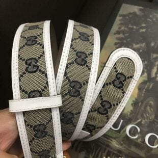 Gucci G checked blanket