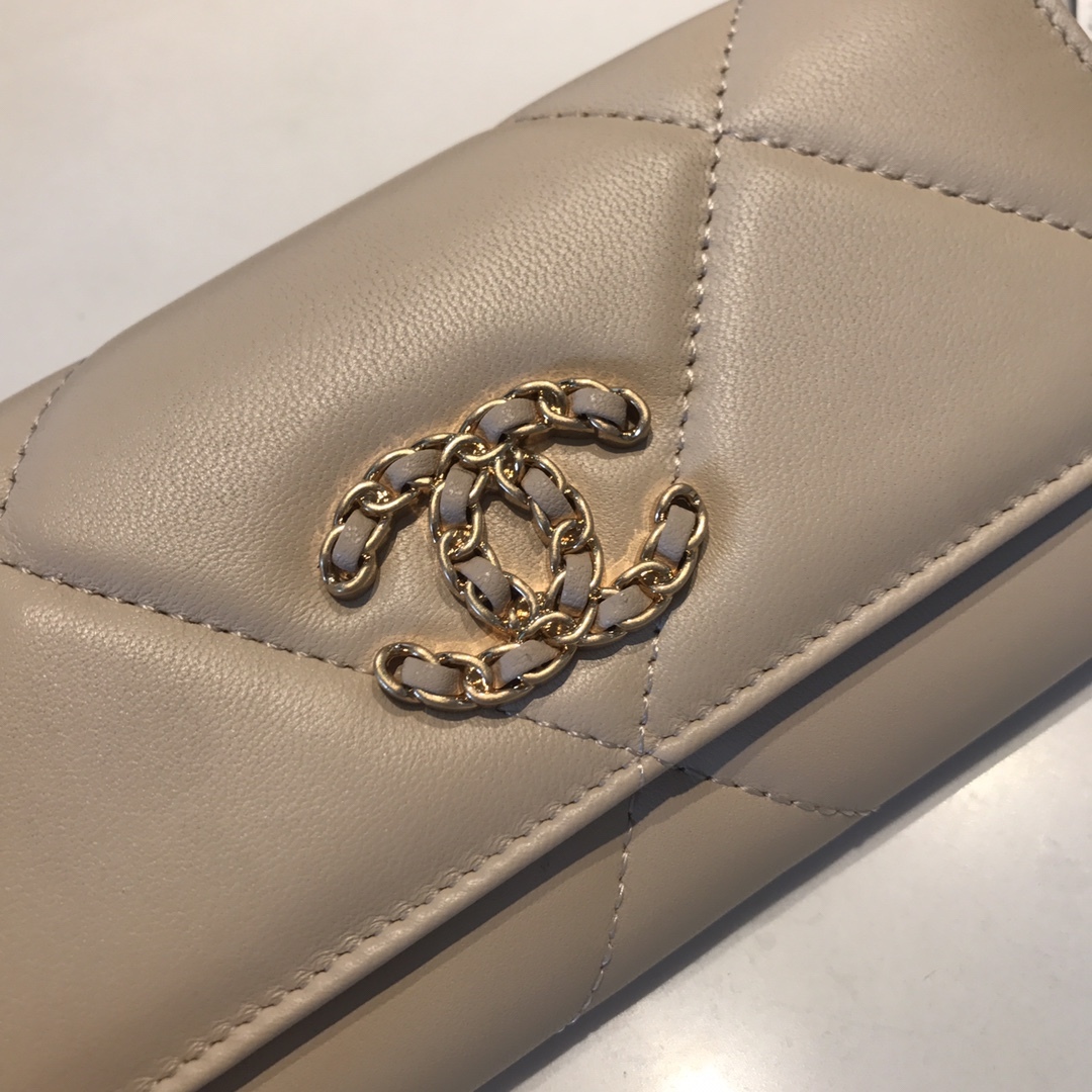 Chanel Pre-owned CC Logo-embossed Compact Wallet