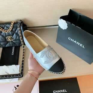 Chanel White and Black Quilted Lambskin Braided Edge Mini Flap Bag Gold Hardware
