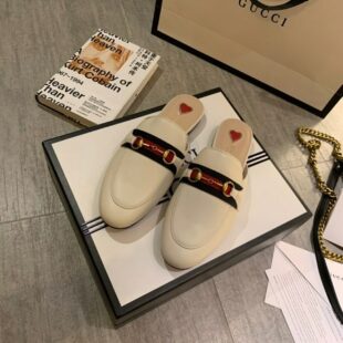 Gucci Web Princetown Mules Calfskin Leather Spring/Summer Collection White Women Shoes - Ganebet Store