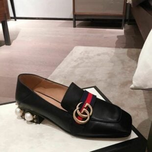 Gucci Pearl Embelished Peyton Mid-Heels Calfskin Leather Spring/Summer Collection Black Women Shoes - Ganebet Store
