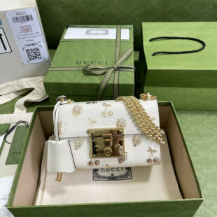 Gucci GG Padlock Small Berry Shoulder Bag White Leather 409487 - Ganebet Store