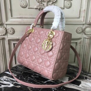 chanel pre owned 1990 quilted cc double chain shoulder bag item