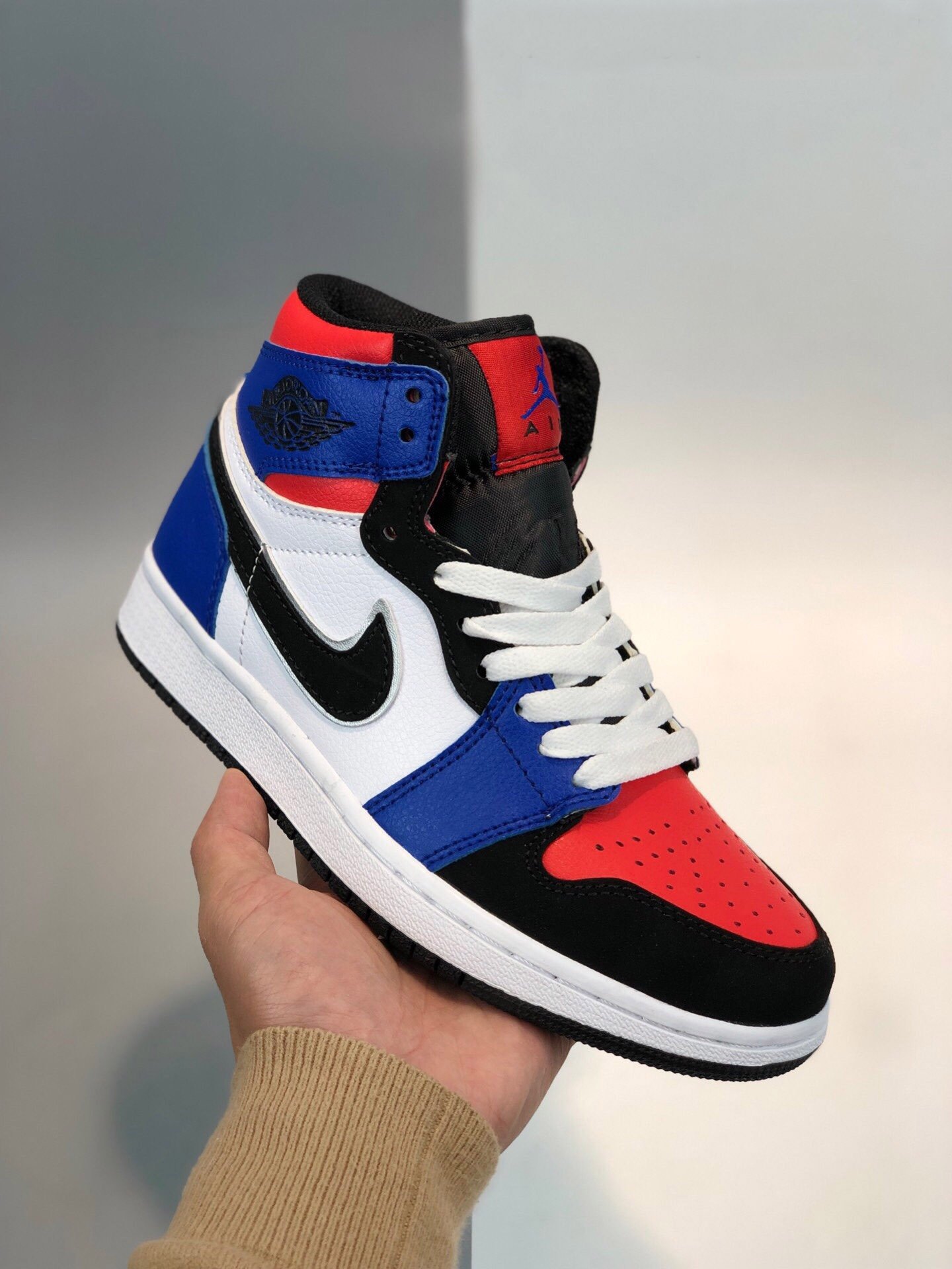 Sneakers PABLOSKY 288219 S Charol Negro Mid 'Top 3' Blue Red Black White 554724-124 Juzsports Store