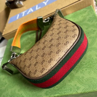 penelope disick bag gucci loafers school instagram
