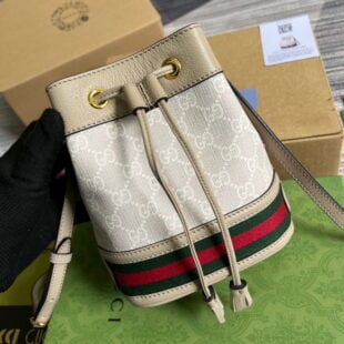 Gucci Gg1157s from