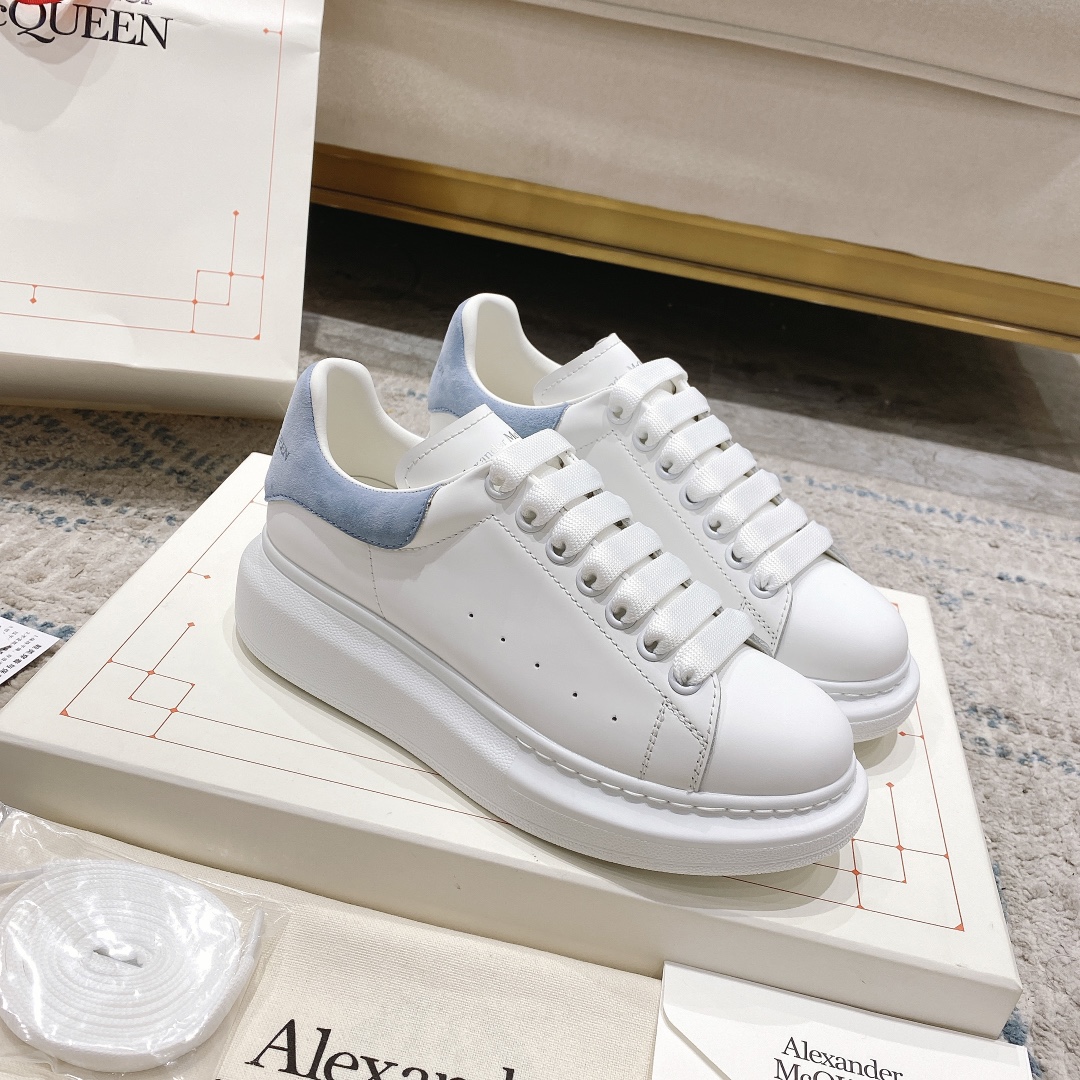 Alexander McQueen Size Women's Sneakers Size 11 US/ 41 EU White Green  Crocodile