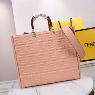 Fendi Sunshine Medium Pink Leather Shopper Bag