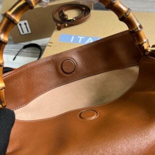 gucci gg monogram leather bag