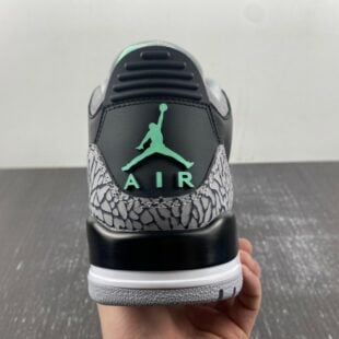 Match NYC 10 dark jordan Retros